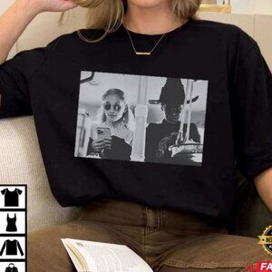 Wicked Movie Retro Photo Shirt, Vintage Musical T-Shirt, Glinda The Good T-Shirt